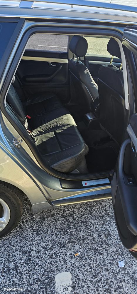 Audi A4 Avant 2.0 TDi S-line - 16