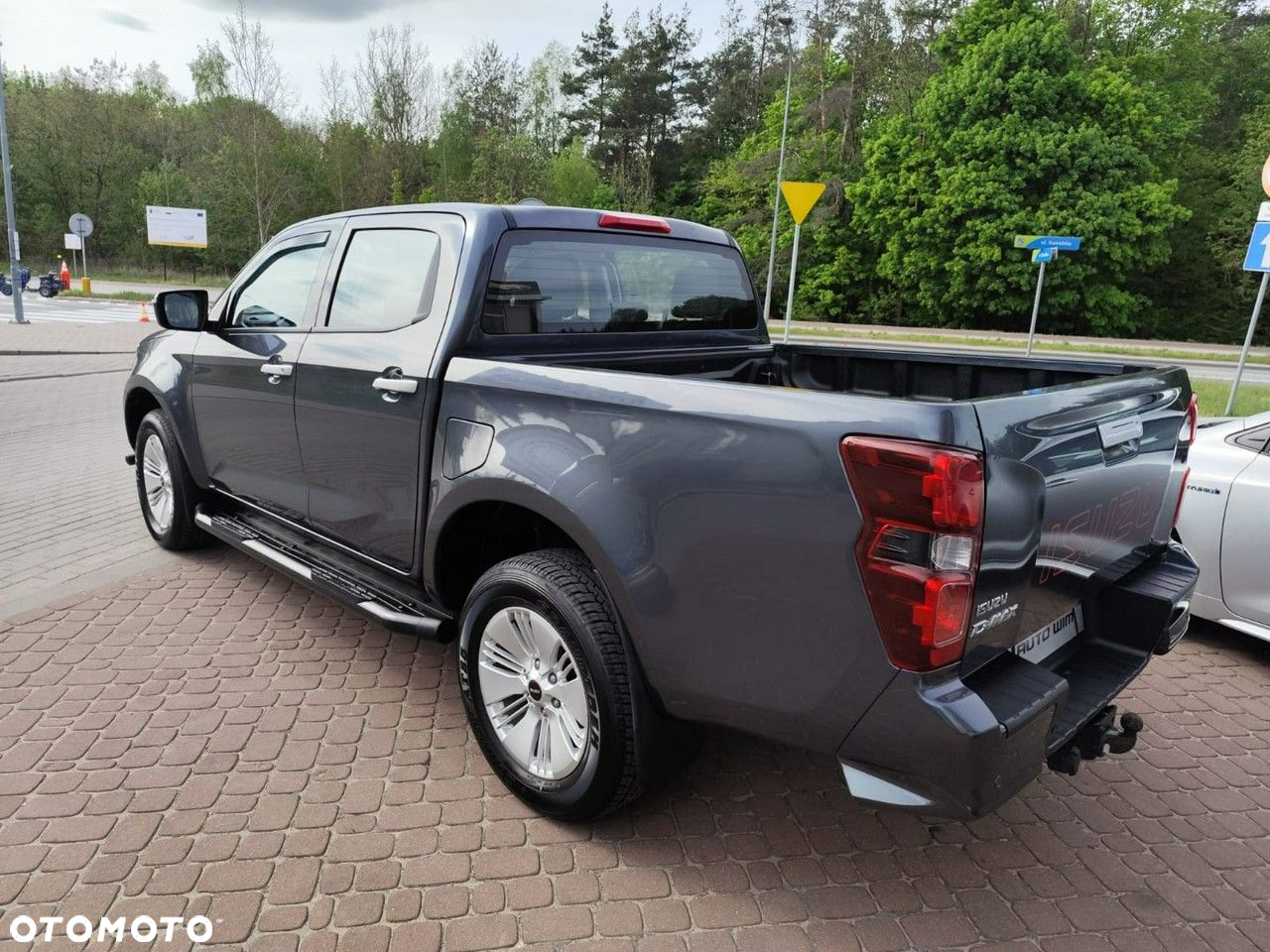 Isuzu D-Max 1.9 DC LSX - 6