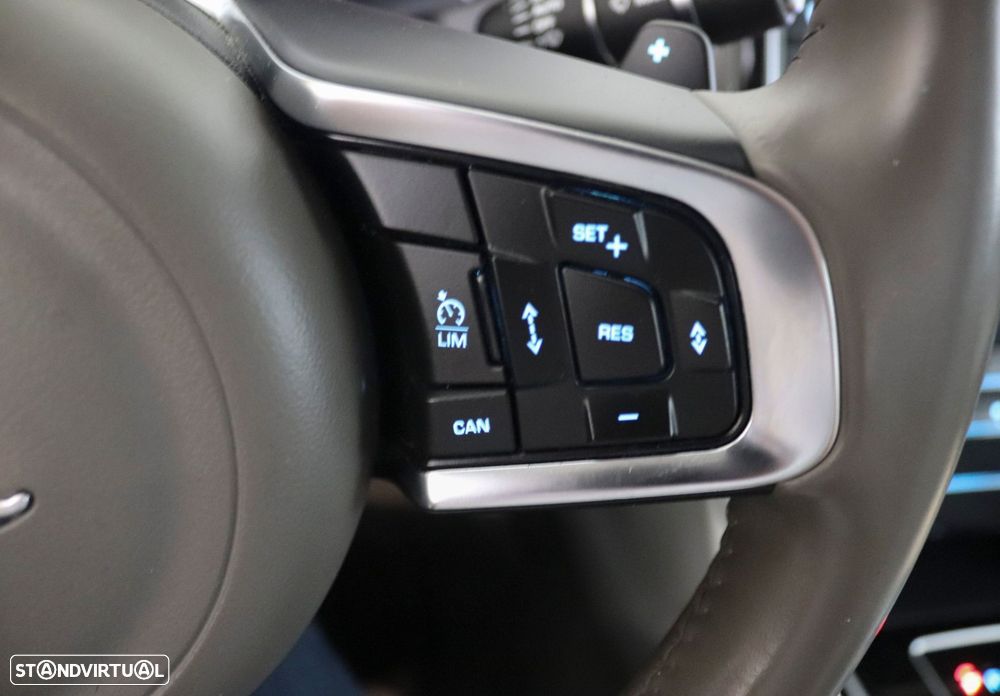 Jaguar XE E-Performance Aut. Prestige - 15
