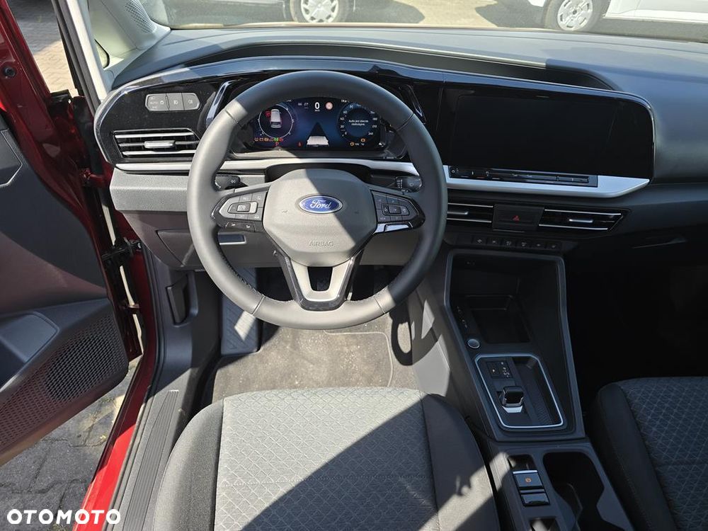 Ford Tourneo Connect Grand - 13