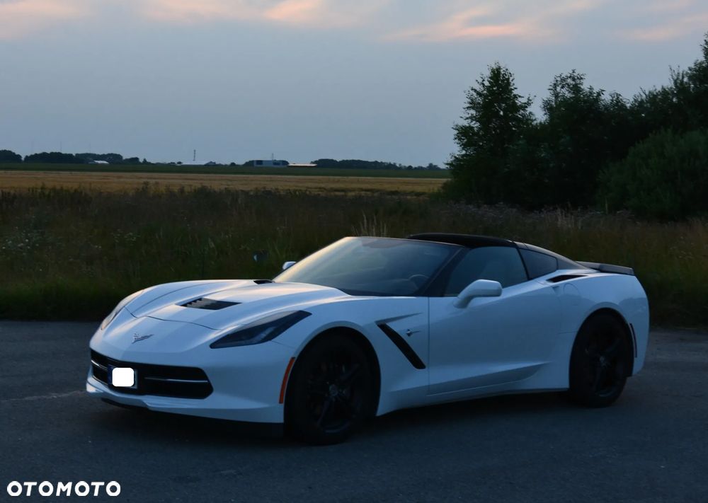 Chevrolet Corvette - 1