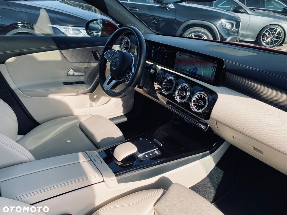 Mercedes-Benz CLA 200 d 8G-DCT Special Edition - 22