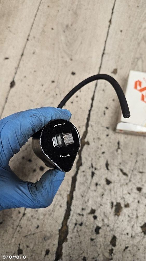 Oryginalna Cewka Zapłonowa Suzuki Intruder / Boulevard  33420-10F00 - 3