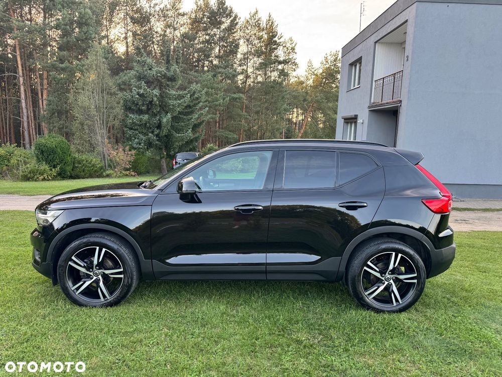 Volvo XC 40 T3 R-Design - 14