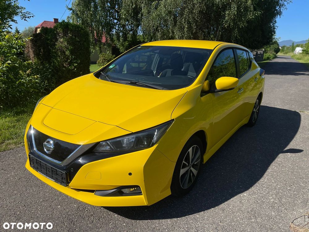 Nissan Leaf - 4