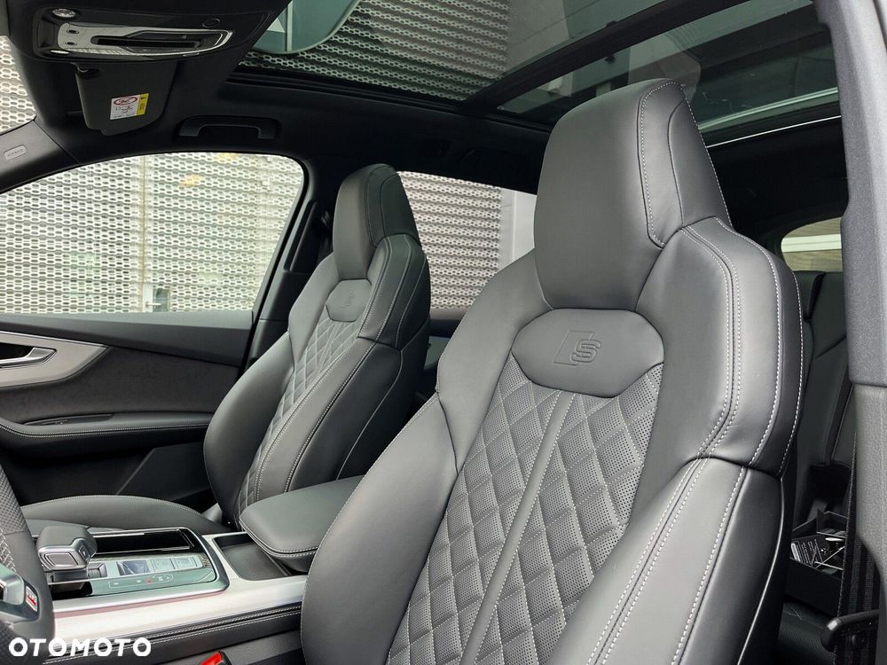Audi Q7 - 17