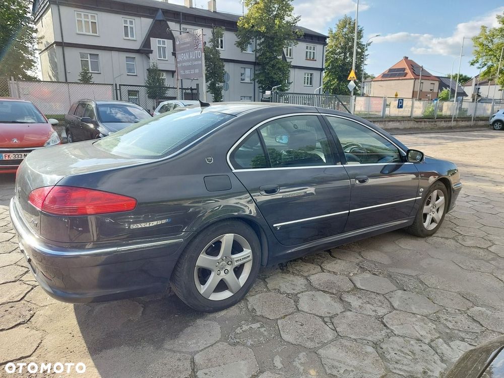 Peugeot 607 - 8