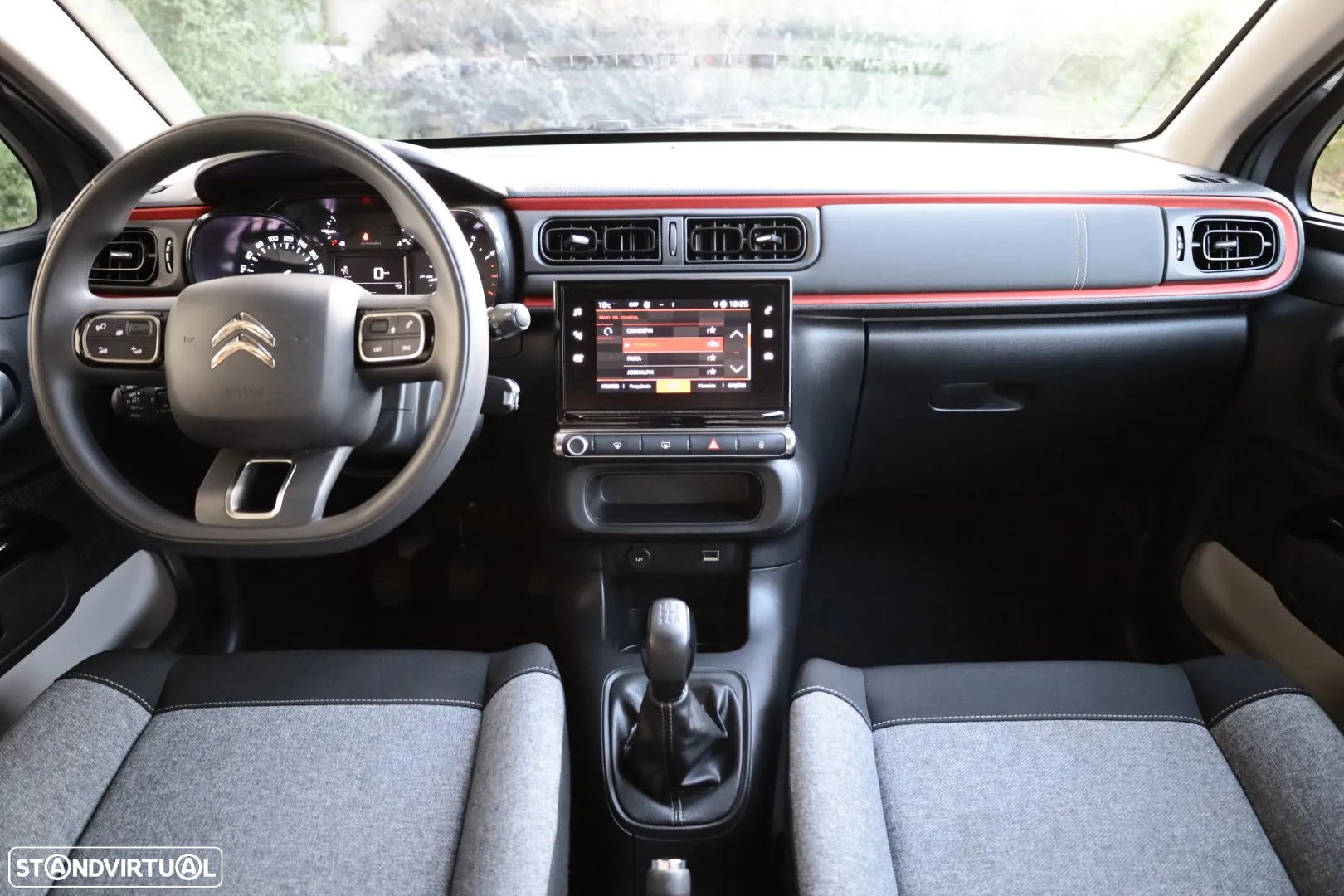 Citroën C3 1.2 PureTech C-Series - 15