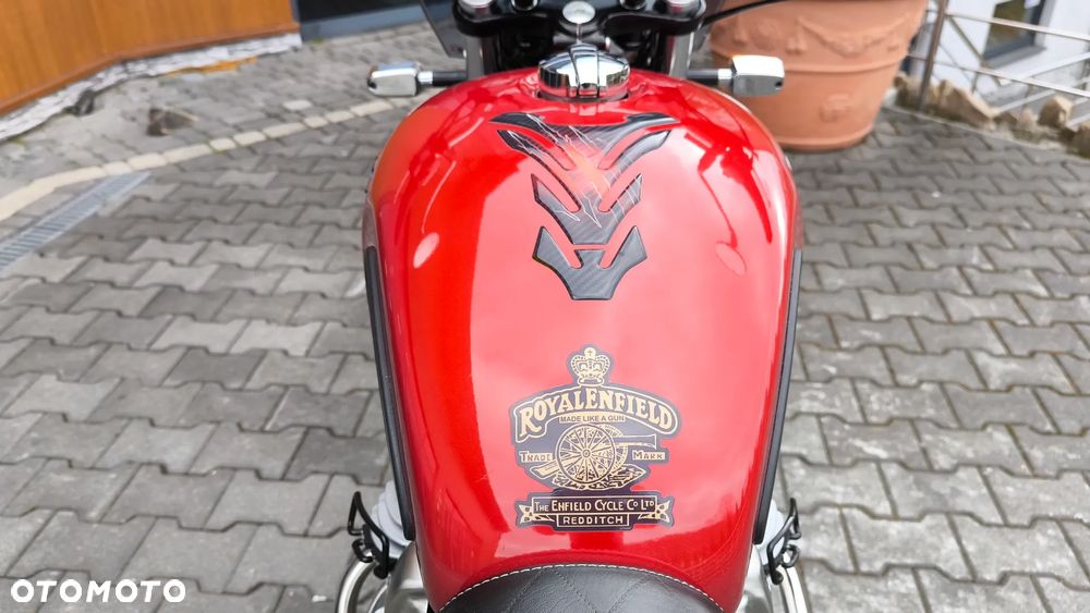 Royal Enfield Interceptor - 23