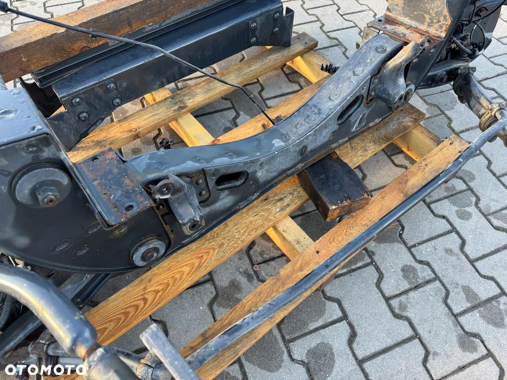 Iveco Daily 70c zawieszenie przednie kompletne belka sanki - 6