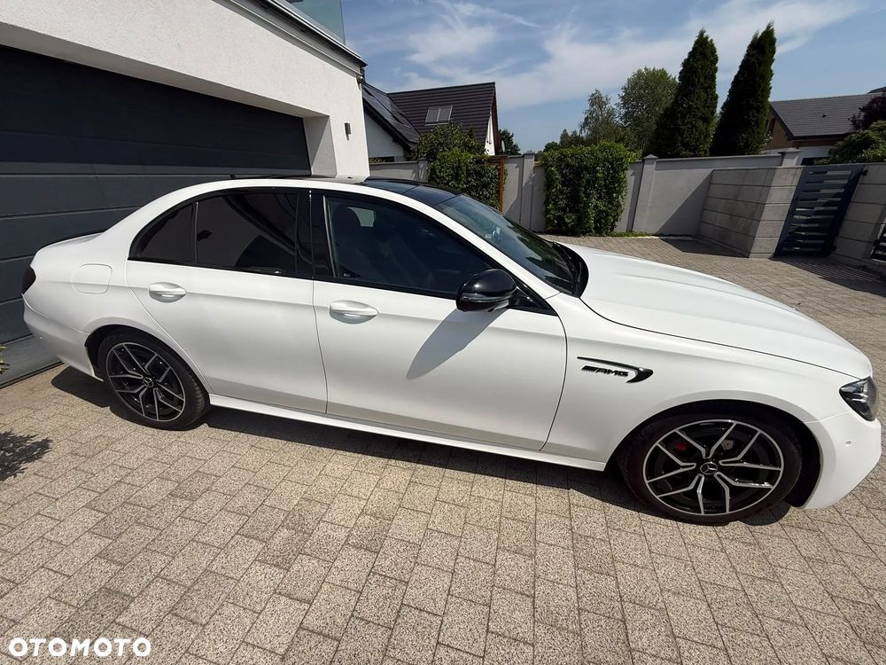 Mercedes-Benz Klasa E 220 d 4-Matic AMG - 5