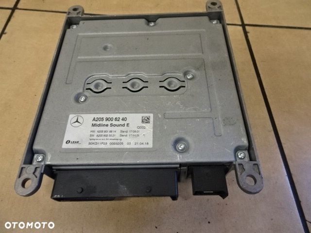 wzmacniacz c klasa w205 a2059006240 - 3
