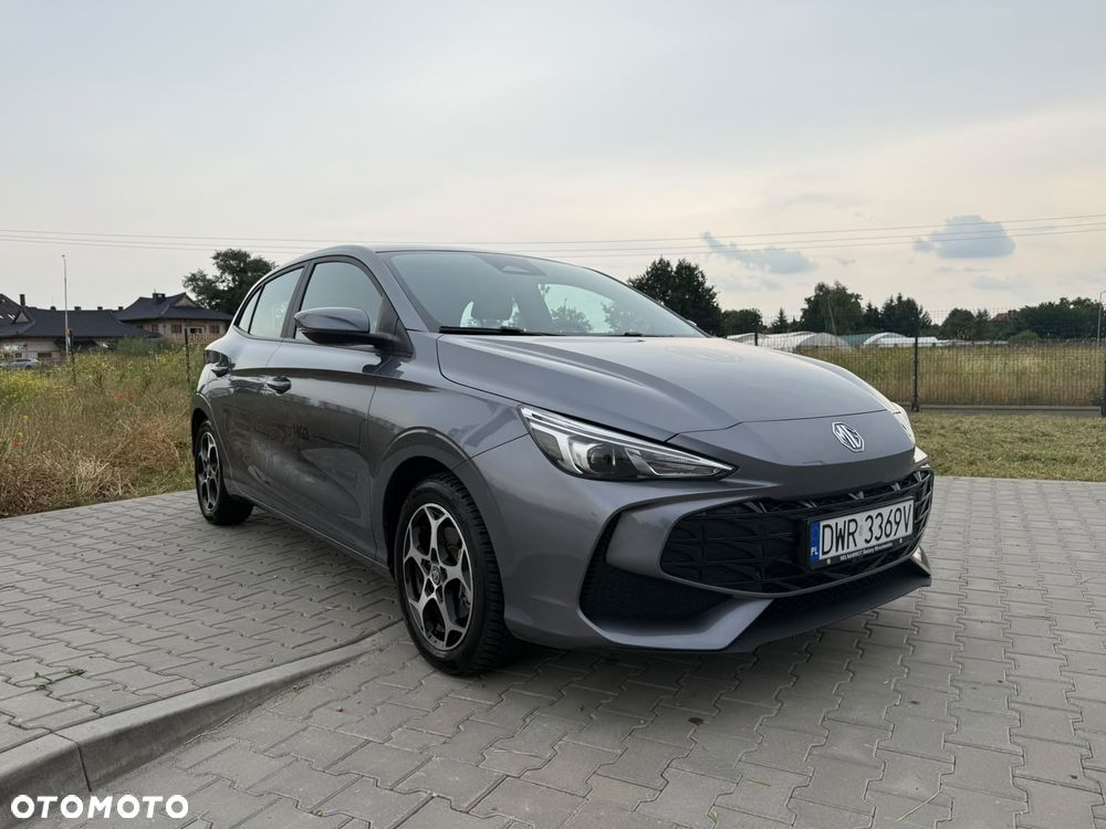 MG MG3 1.5 Excite - 10