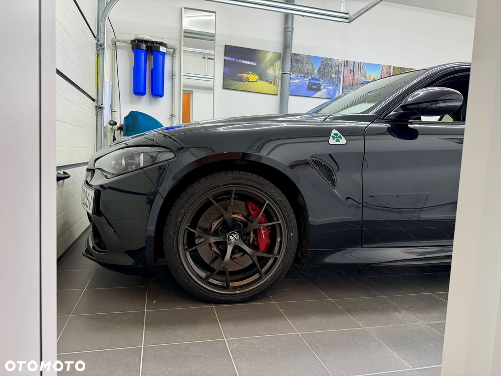 Alfa Romeo Giulia 2.9 V6 Bi-Turbo AT8 Quadrifoglio - 20