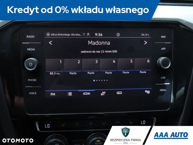 Volkswagen Passat - 14