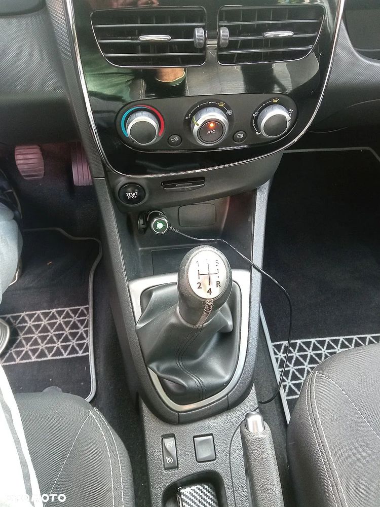 Renault Clio 0.9 Energy TCe Limited - 13