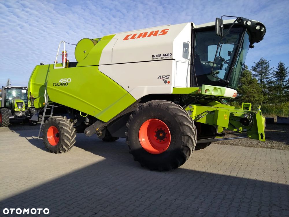 Claas Tucano 450 - 3