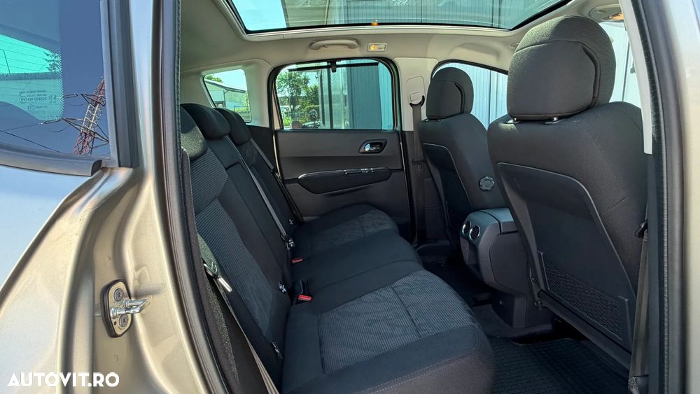 Peugeot 3008 HDi FAP 110 EGS6 Platinum - 18