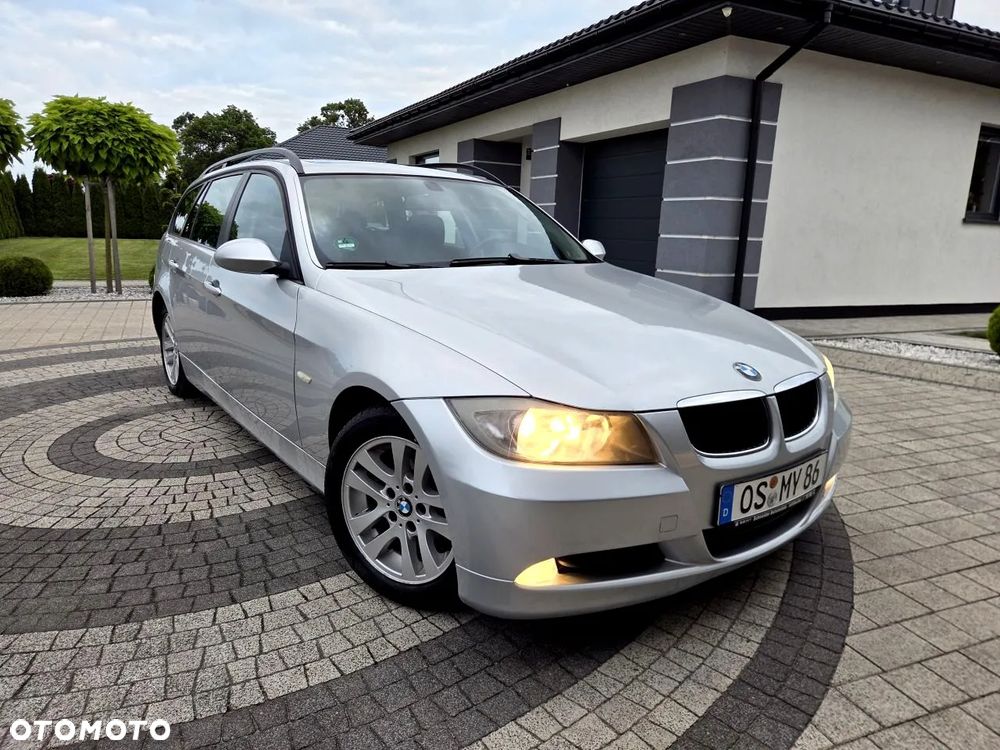 BMW Seria 3 - 1