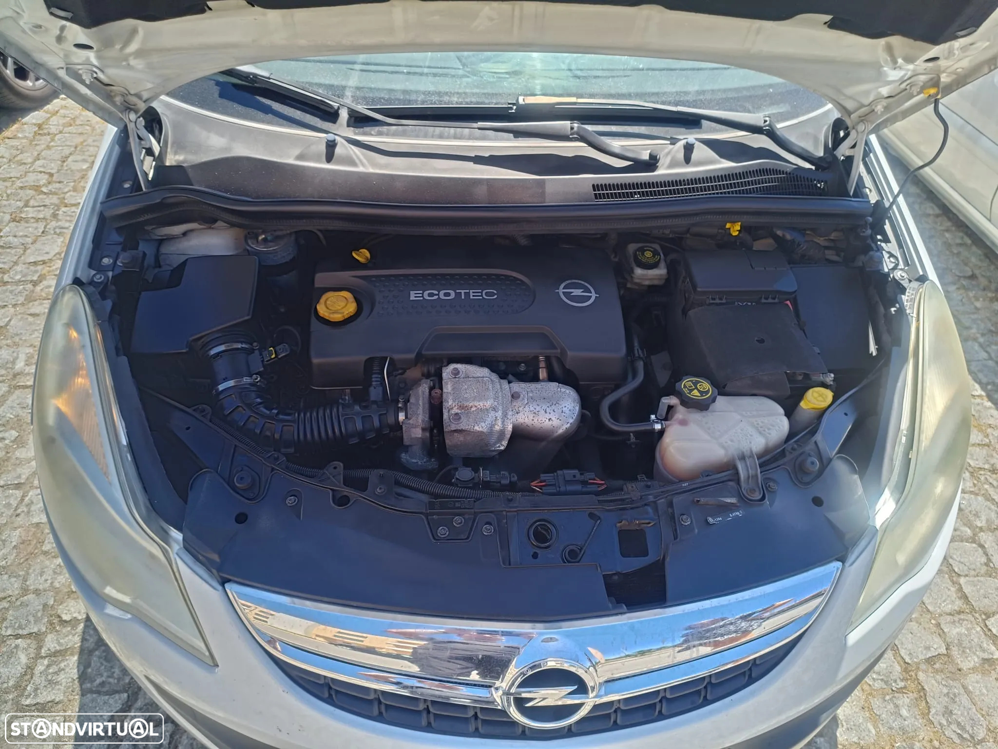 Opel Corsa 1.3 CDTi Enjoy EcoFLEX - 10