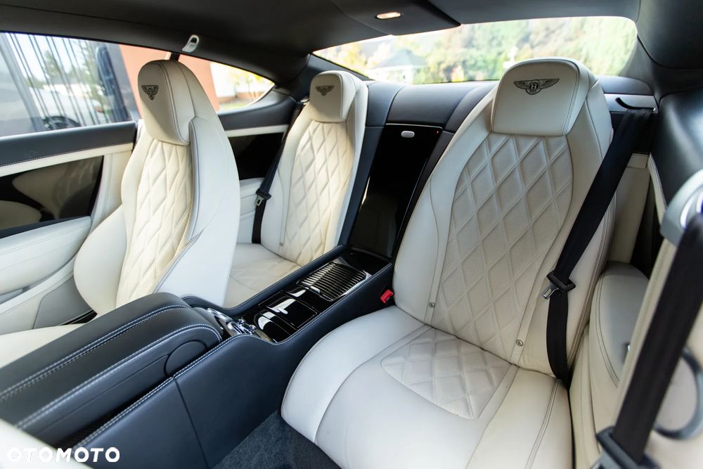 Bentley Continental GT - 19