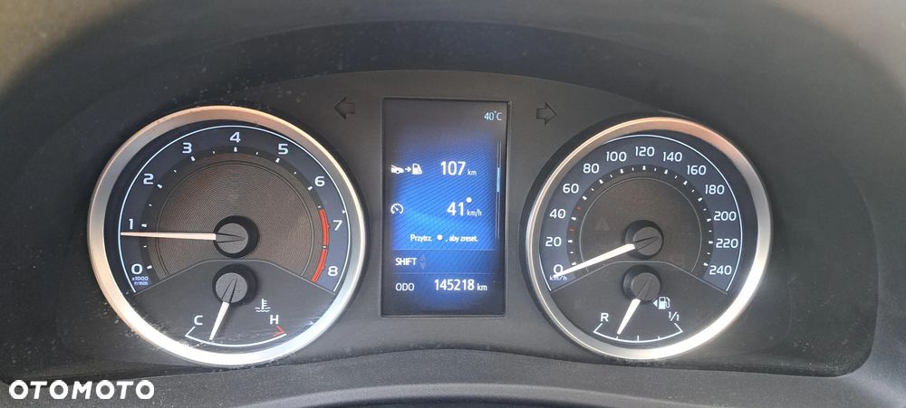 Toyota Corolla 1.6 Comfort - 9