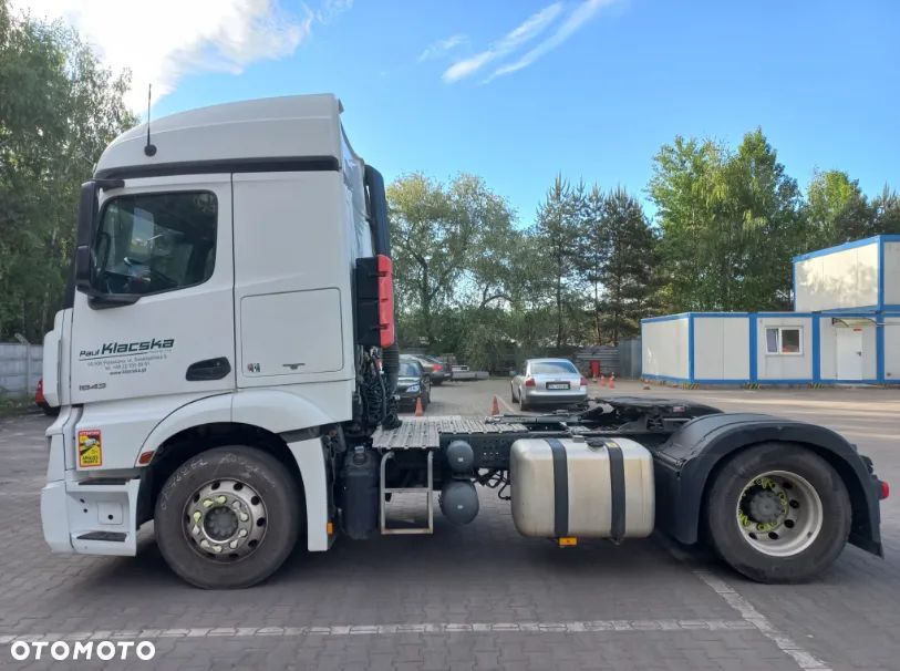 Mercedes-Benz Actros - 2