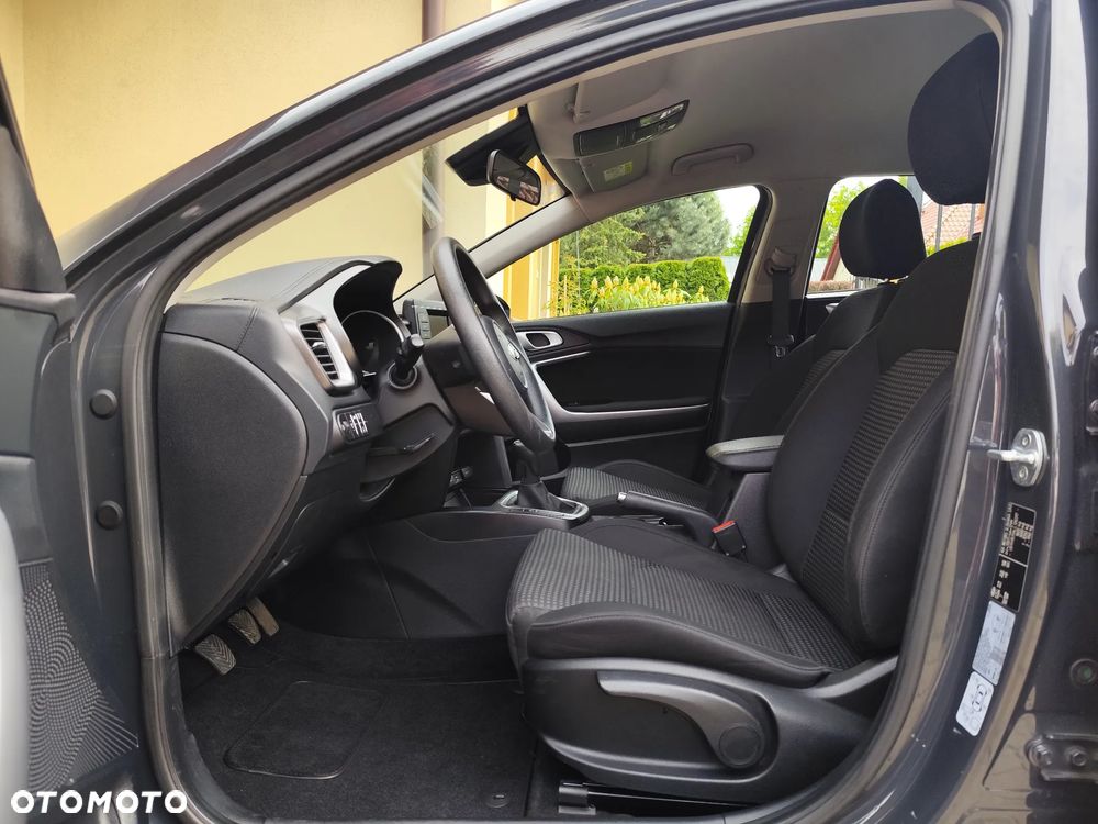 Kia Ceed 1.0 T-GDI S - 10