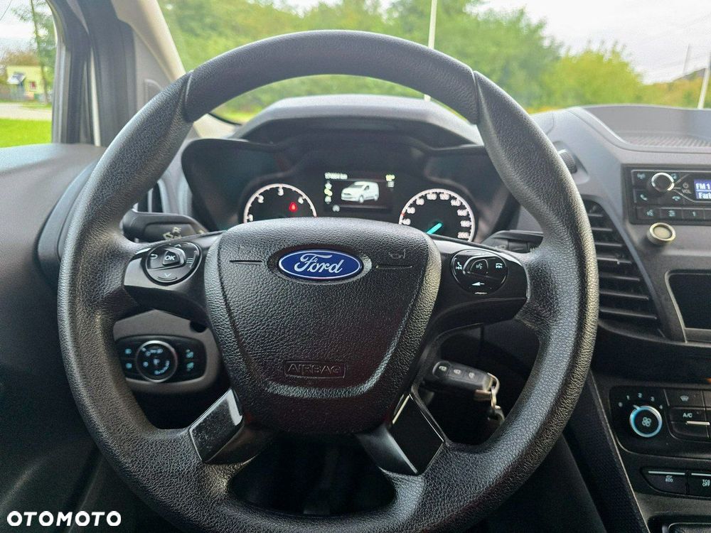 Ford Connect - 33