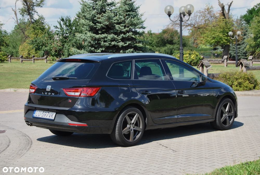 Seat Leon Sportstourer 1.4 TSI ACT Start&Stop DSG FR - 3