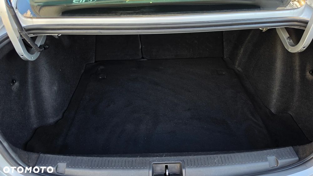 Renault Fluence 1.5 dCi Limited EU6 - 24