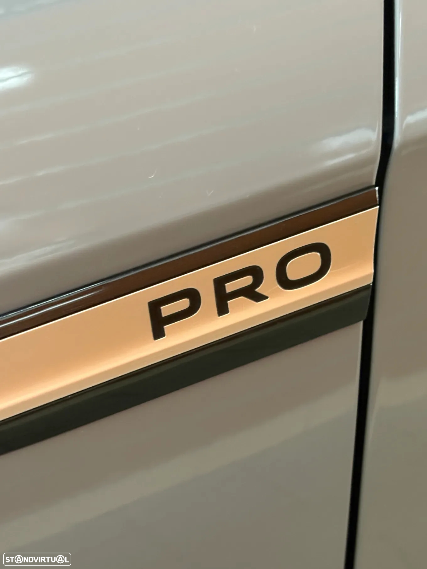 VW ID.4 Pro - 23