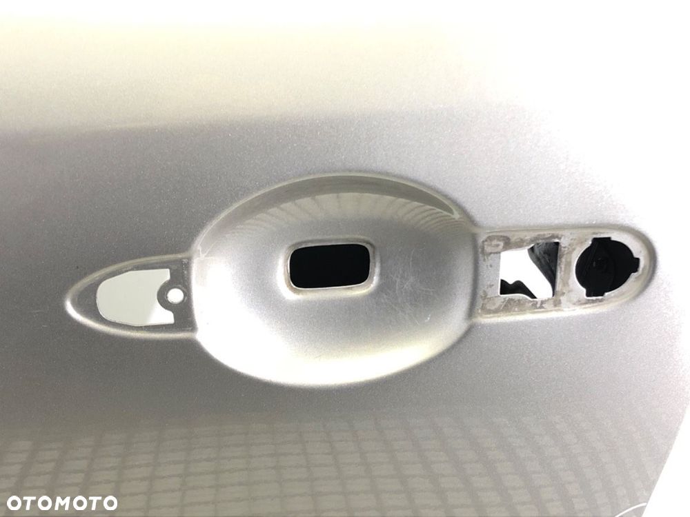 DRZWI LEWY PRZÓD - 295.00 PLN - RENAULT MEGANE III liftback (BZ0/1_, B3_) 2008 - 2022 1.5 dCi - 2