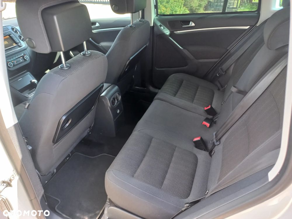 Volkswagen Tiguan 2.0 TDI DPF 4Motion DSG Sport & Style - 23
