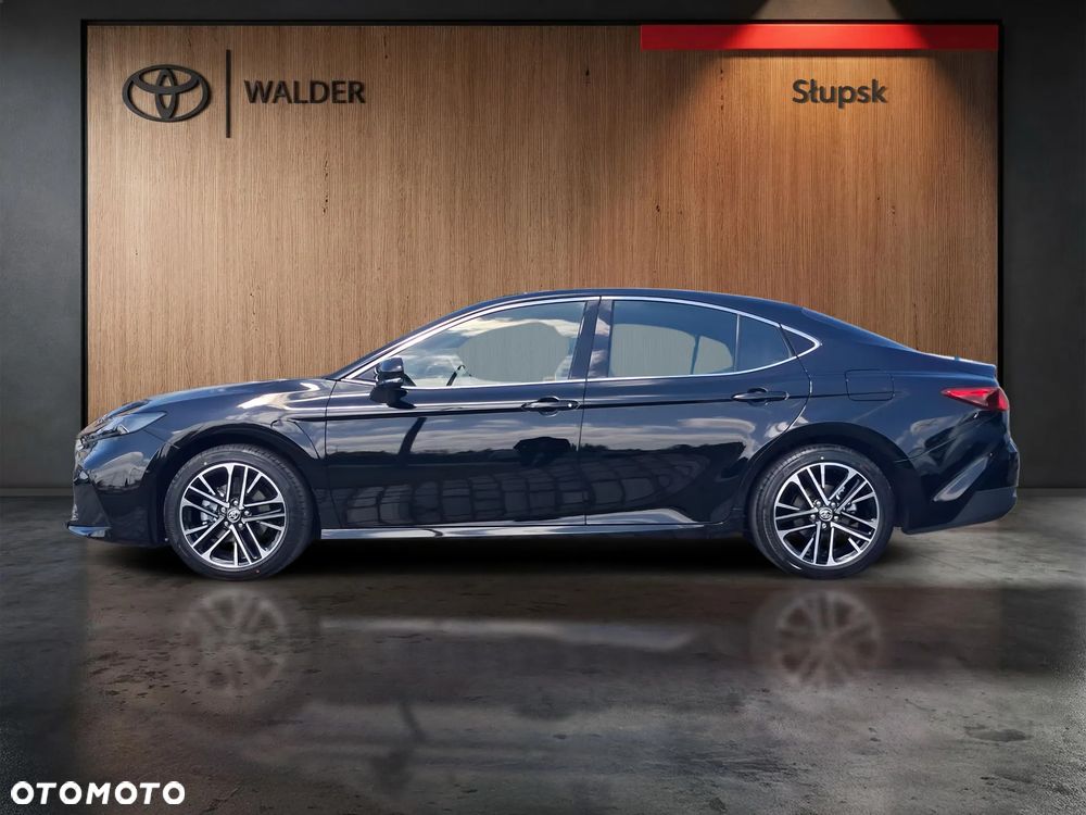 Toyota Camry - 2