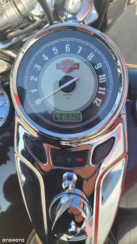 Harley-Davidson Softail - 8
