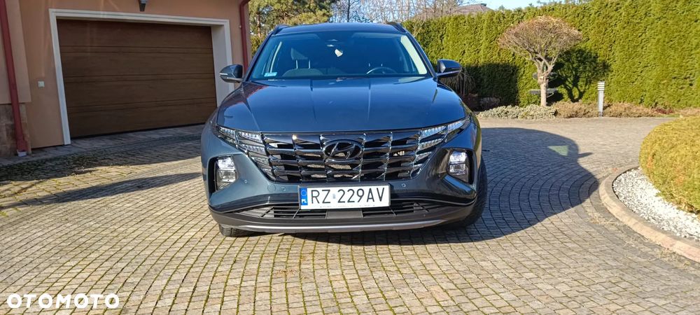 Hyundai Tucson 1.6 T-GDi HEV Executive 4WD - 1