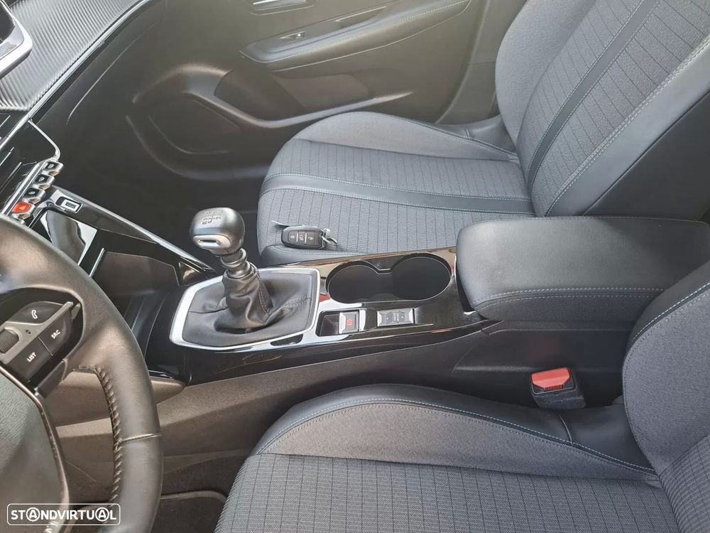 Peugeot 208 1.2 PureTech Allure Pack - 13