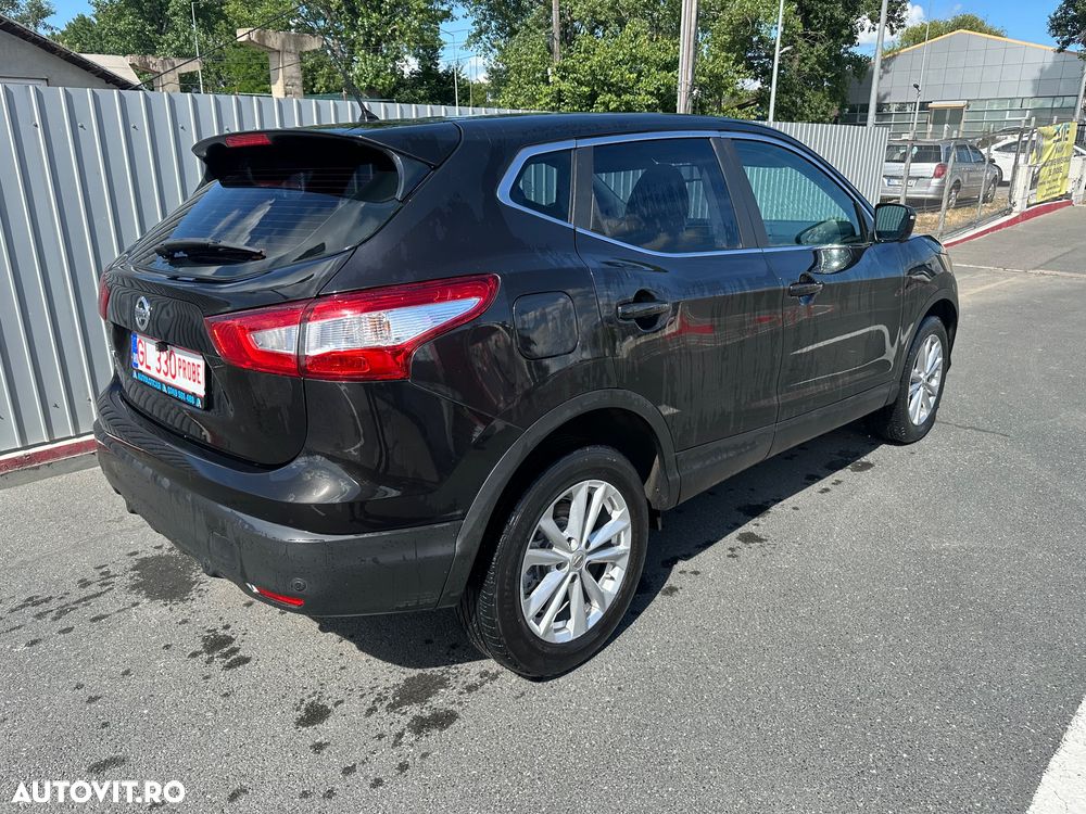 Nissan Qashqai 1.6 DCI Start/Stop X-TRONIC N-Connecta - 4