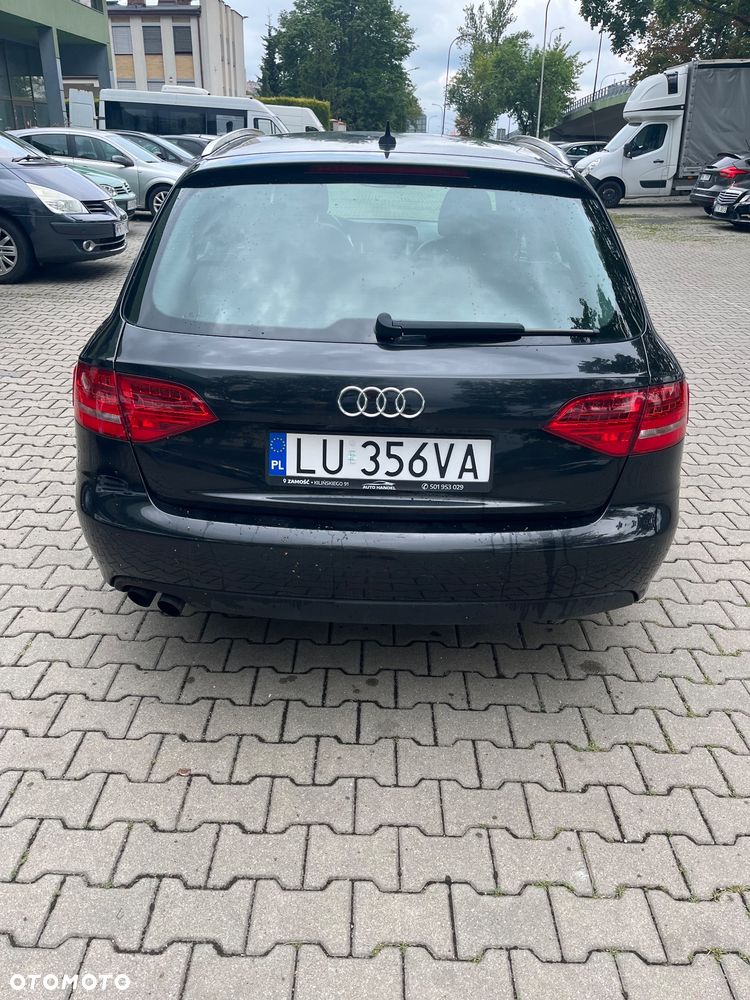 Audi A4 Avant - 4