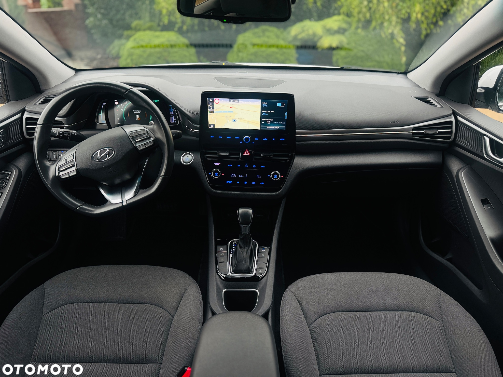 Hyundai IONIQ Plug-in-Hybrid 1.6 GDI Premium - 10