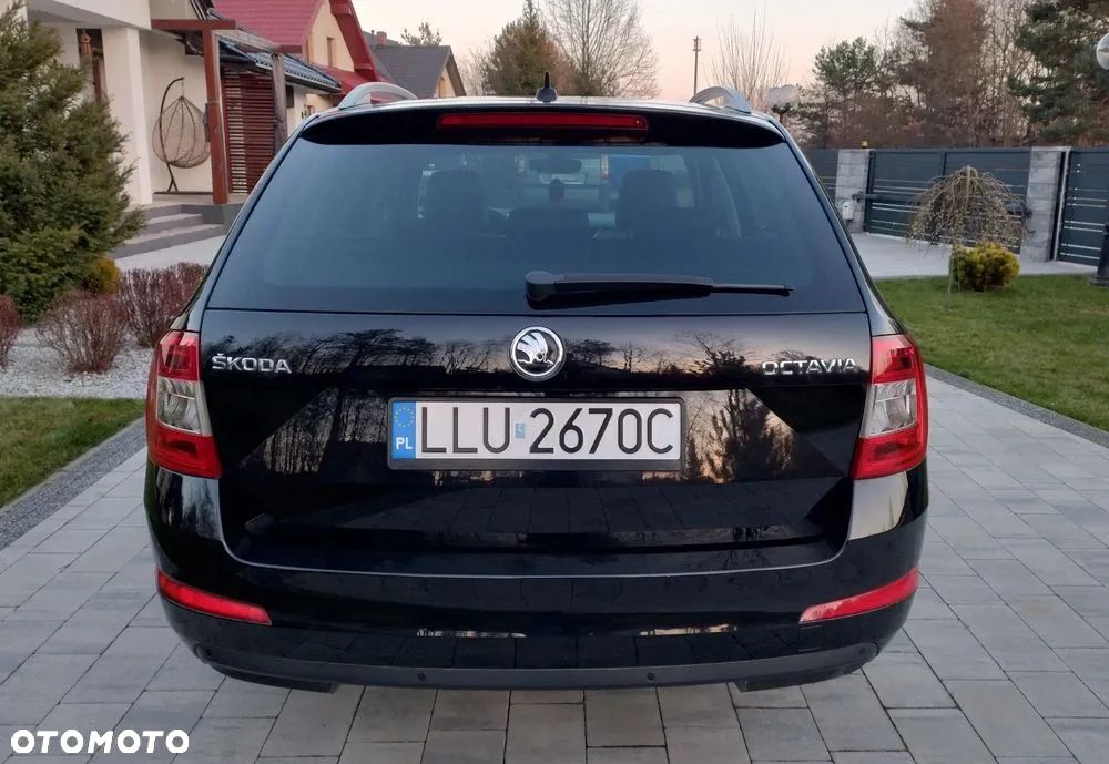 Skoda Octavia Combi 2.0 TDI DSG Ambition - 7