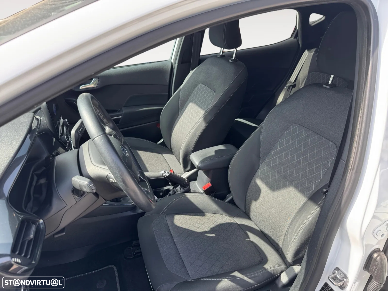 Ford Fiesta 1.0 EcoBoost Active - 10