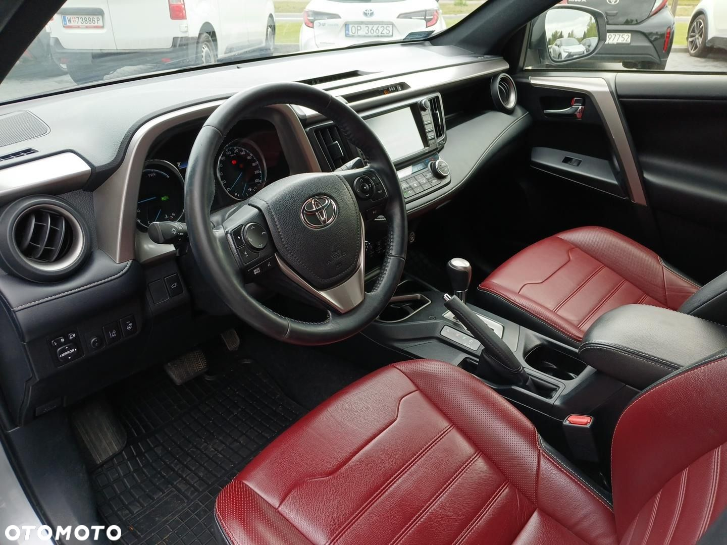 Toyota RAV4 - 9
