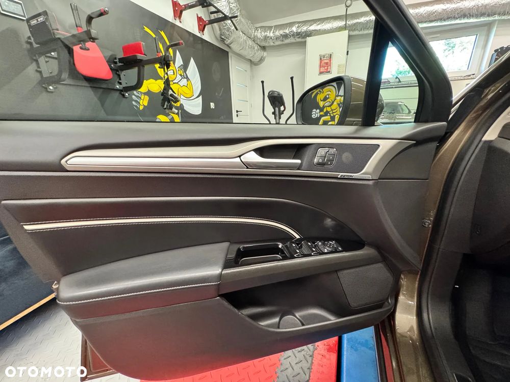 Ford Mondeo Vignale 2.0 TDCi Bi-Turbo PowerShift - 17