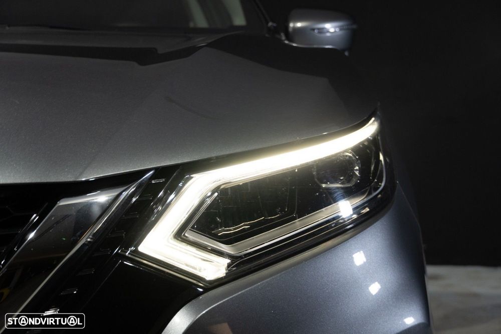 Nissan Qashqai 1.3 DIG-T N-Connecta LED+SKY - 44