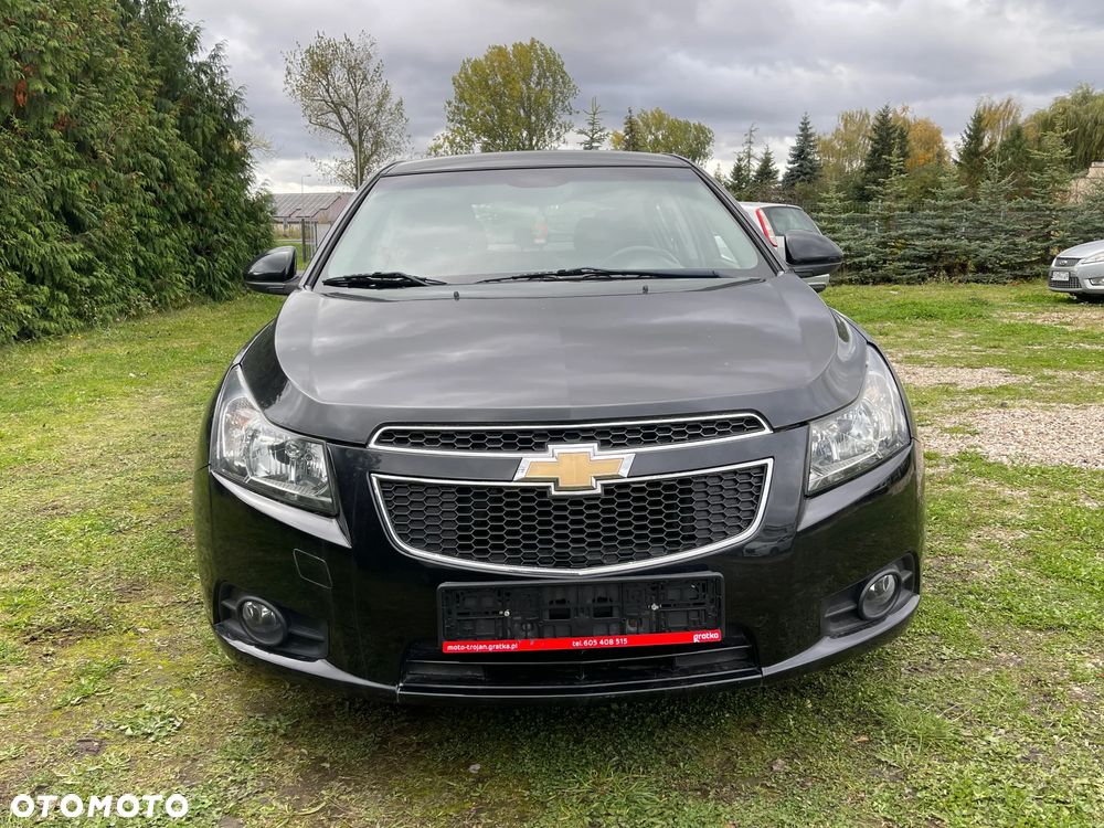 Chevrolet Cruze 1.8 LT - 12