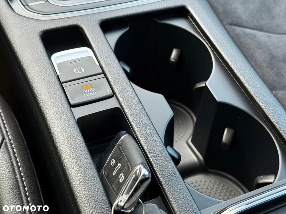 Volkswagen Arteon 2.0 TSI R-Line DSG - 22