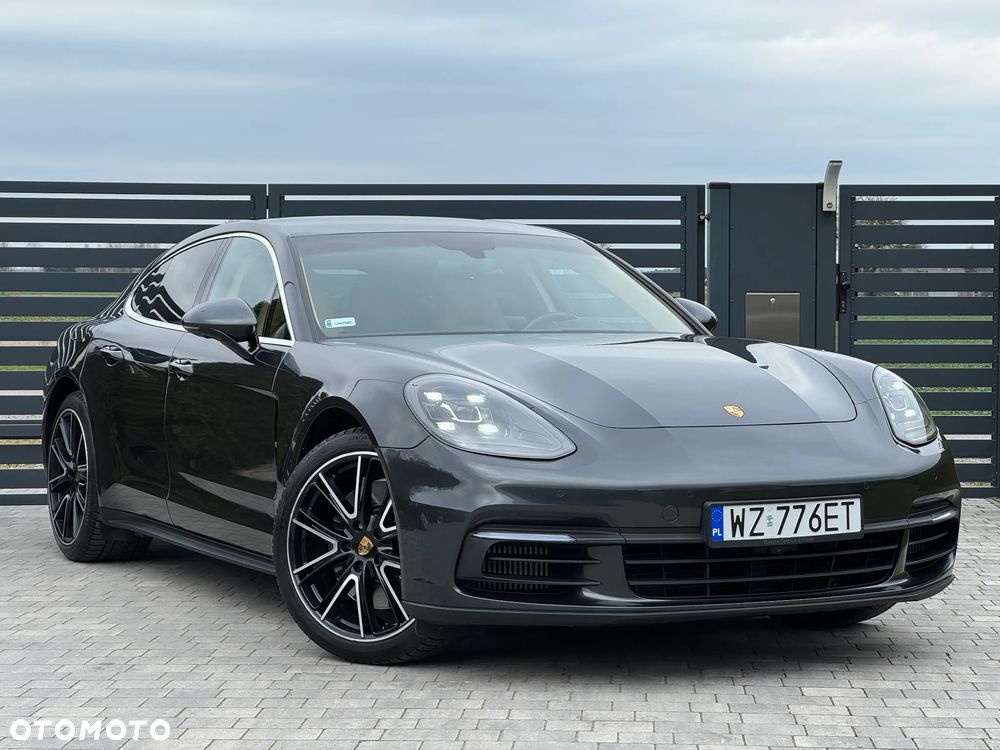 Porsche Panamera 4 - 2