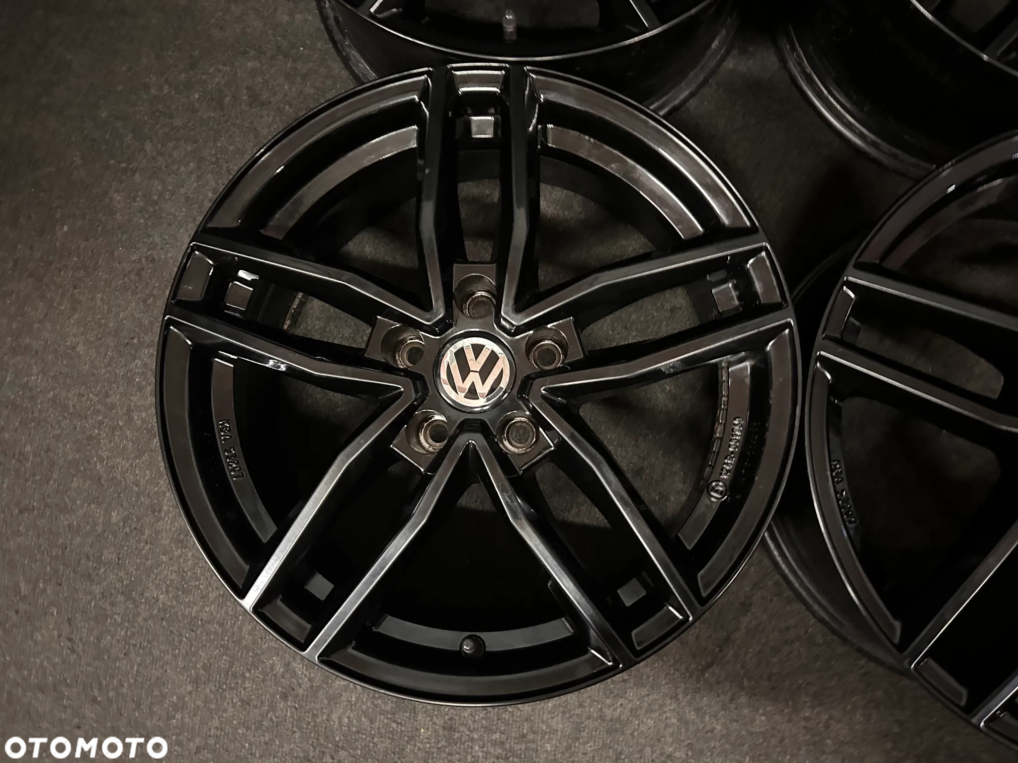 Alufelgi VW Passat B8, B7, Tiguan, Golf 5, 6, 7 17 cali 5x112 4szt. Ładne! - 11